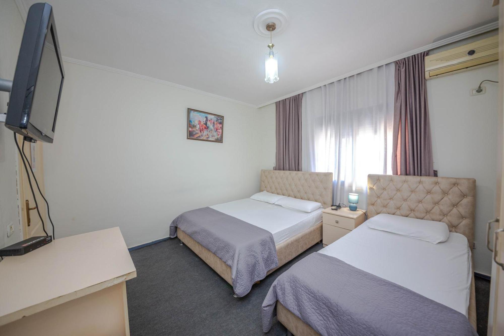 Hotel 3A Tiranë Ngoại thất bức ảnh